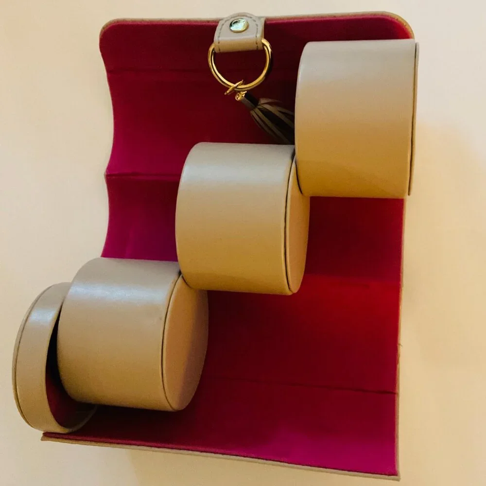 VLANDO VIAGGIO Round Cylinder Travel Jewelry Case NWOT - Picture 3 of 7